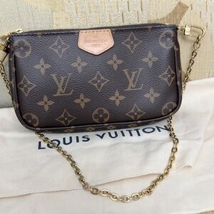 Louis Vuitton mini Pochette Accessoires Pouch